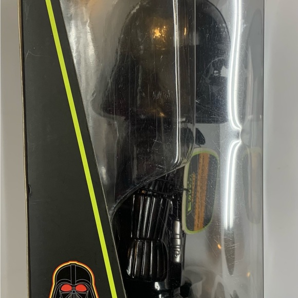 Hikari Funko Vinyl Figure Star Wars Darth Vader - Picture 3 of 11